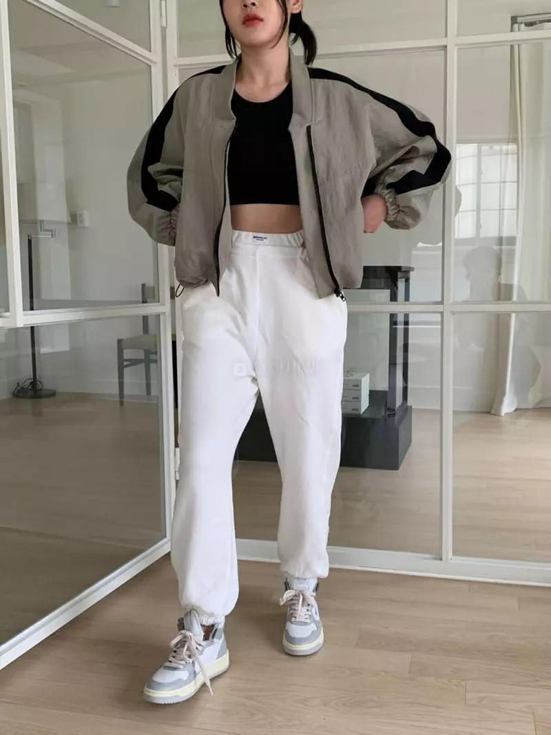 Rooms shop - Korean Women Fashion - #momslook - Base Jumper - 7