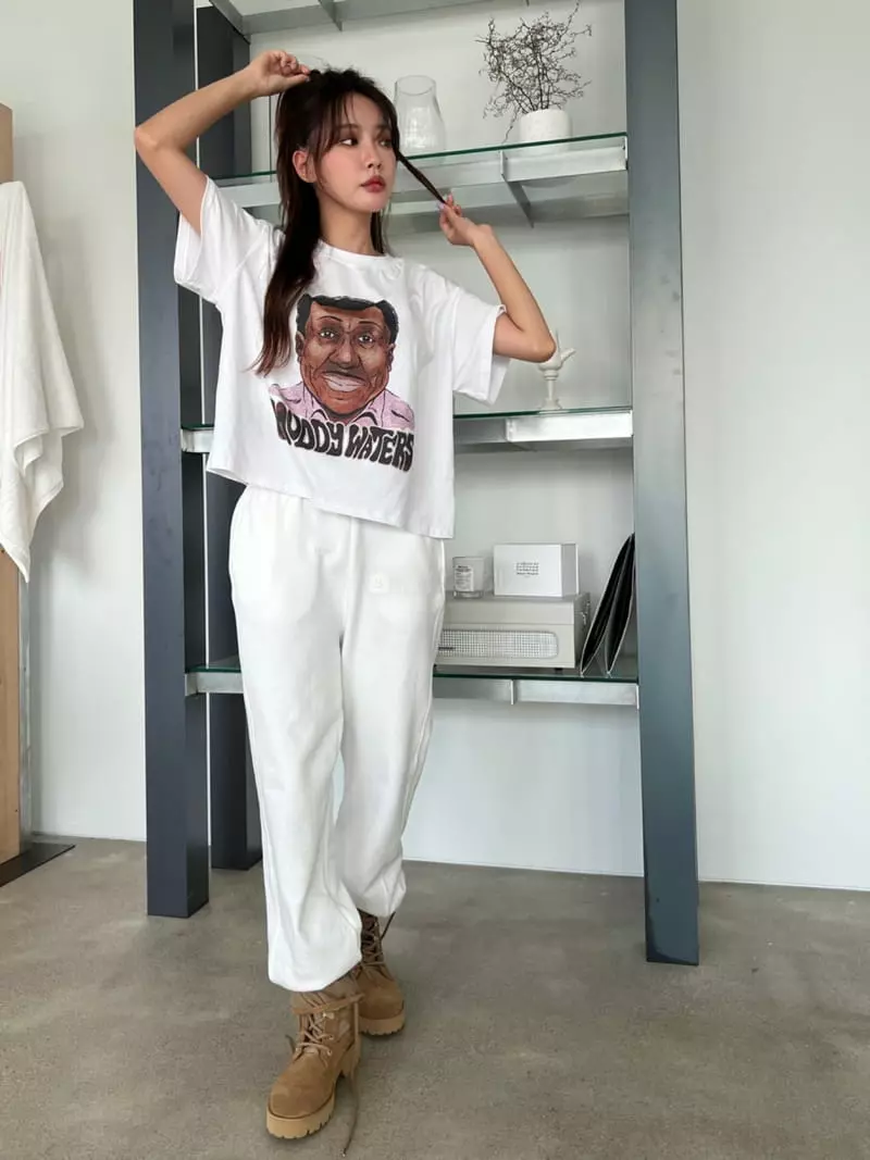 Rooms shop - Korean Women Fashion - #momslook - Muddy Tee - 6