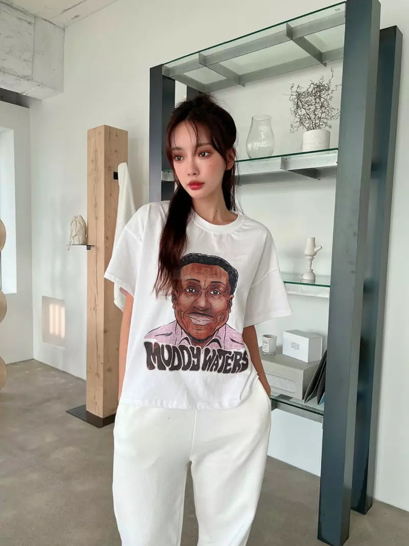 Rooms shop - Korean Women Fashion - #pursuepretty - Muddy Tee - 11