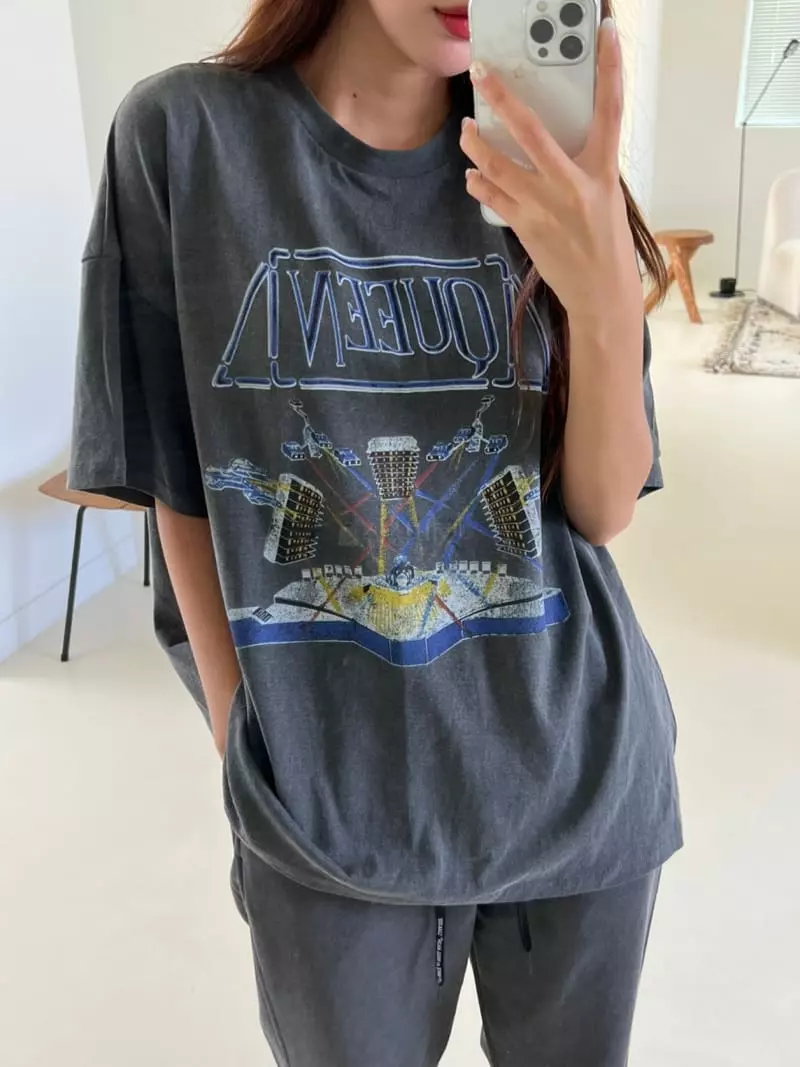 Rooms shop - Korean Women Fashion - #pursuepretty - Gwantu Tee - 4