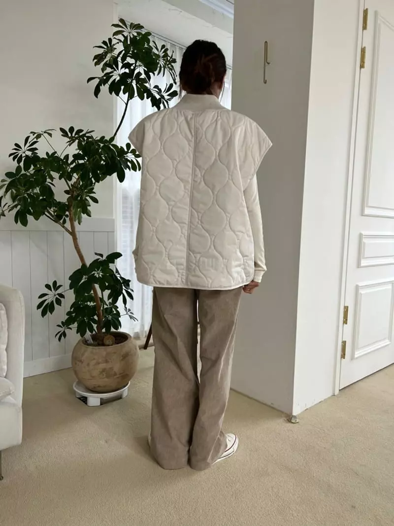 Rooms shop - Korean Women Fashion - #shopsmall - Hidden Vest - 11