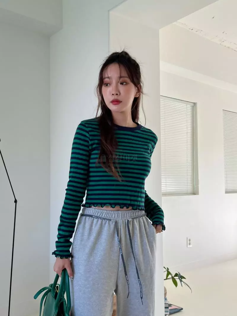 Rooms shop - Korean Women Fashion - #shopsmall - Fring Tee - 7