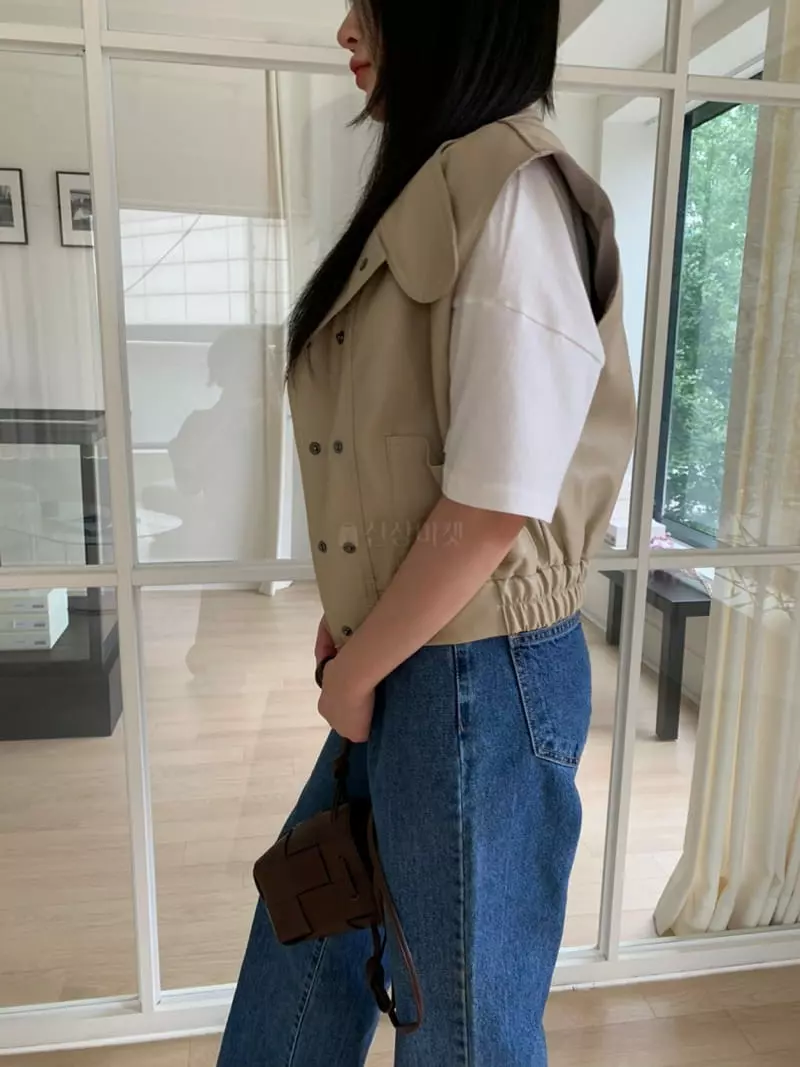 Rooms shop - Korean Women Fashion - #thatsdarling - Peanuts Vest - 9