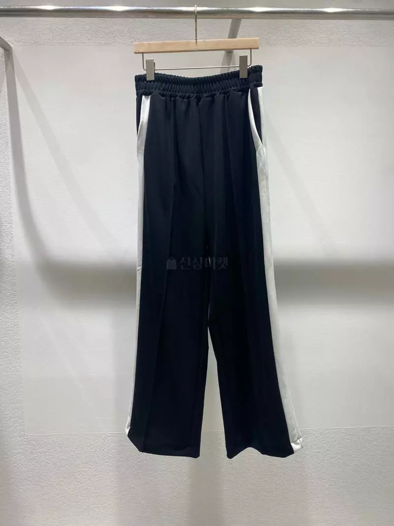 Rooms shop - Korean Women Fashion - #thatsdarling - Crape Pants - 2