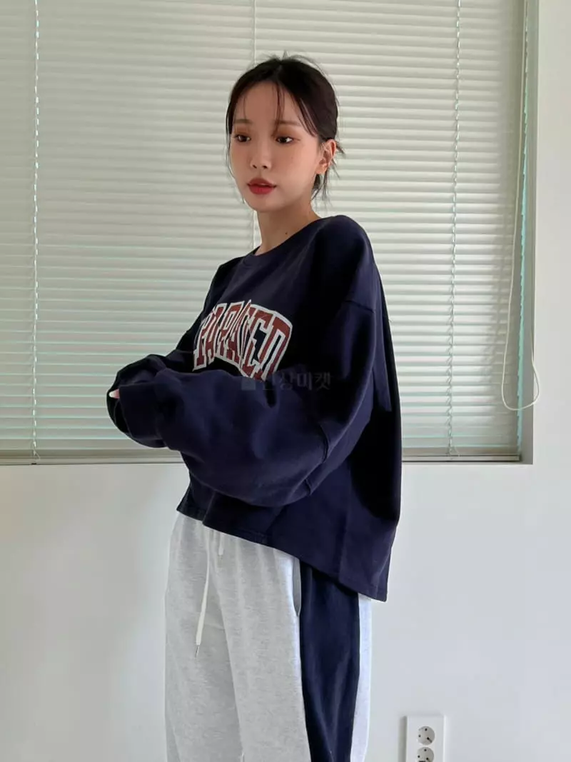 Rooms shop - Korean Women Fashion - #womensfashion - Time Sweatshirt - 11