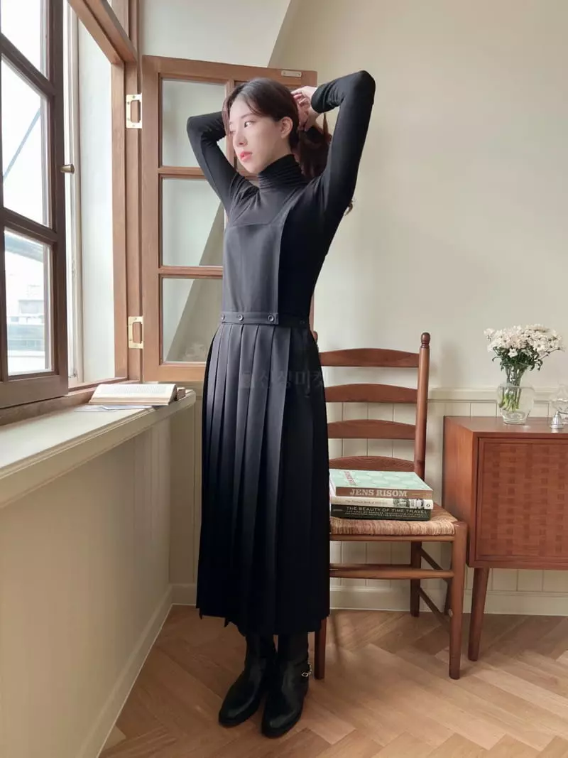 Rooms shop - Korean Women Fashion - #womensfashion - Wrinkle One-piece - 3