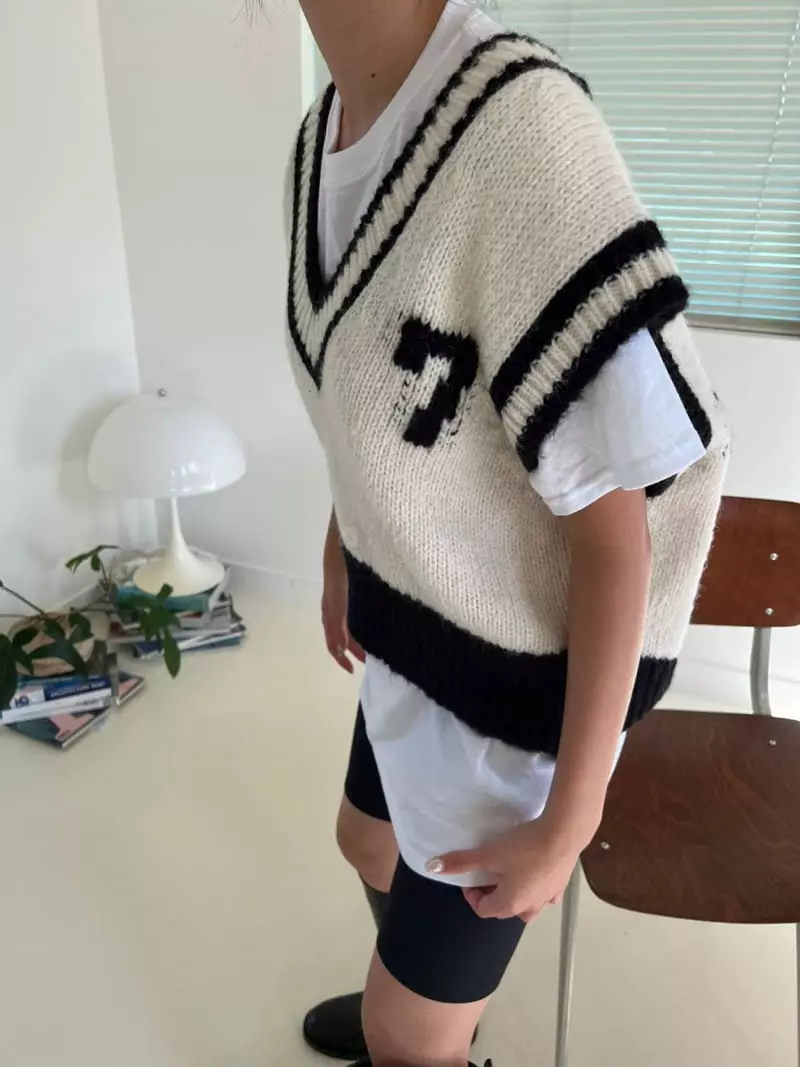 Rooms shop - Korean Women Fashion - #womensfashion - Seven Knit Tee - 5