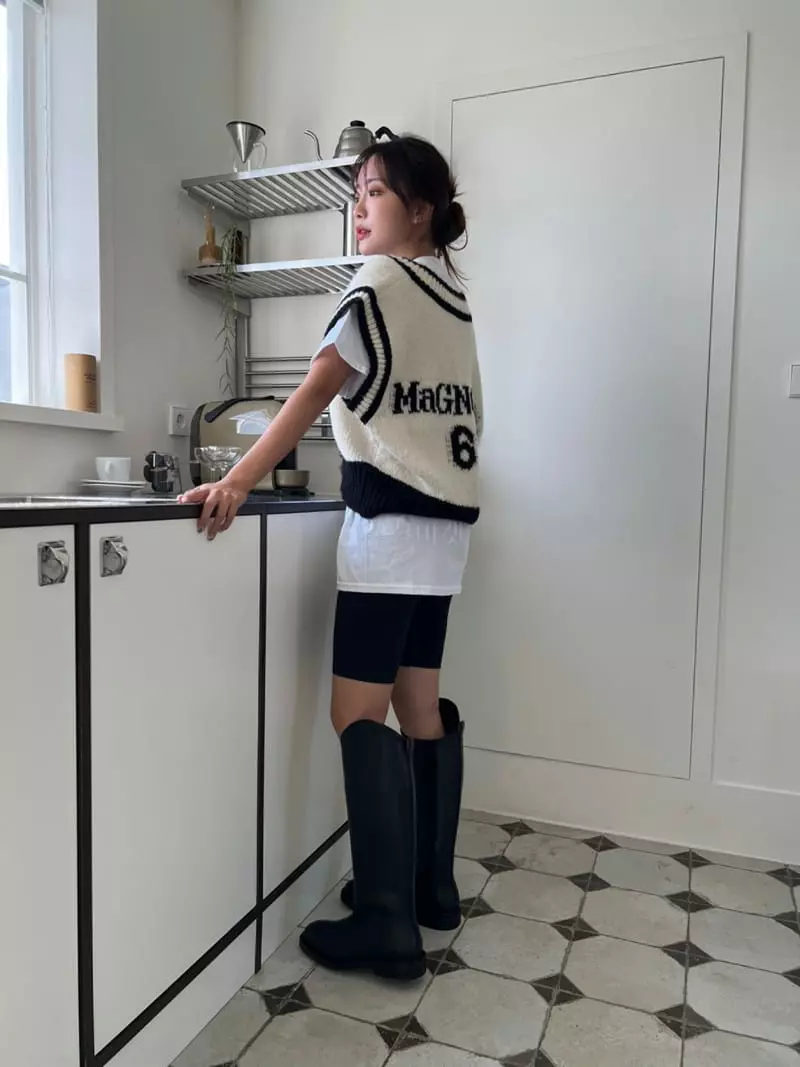 Rooms shop - Korean Women Fashion - #womensfashion - Seven Knit Tee - 7