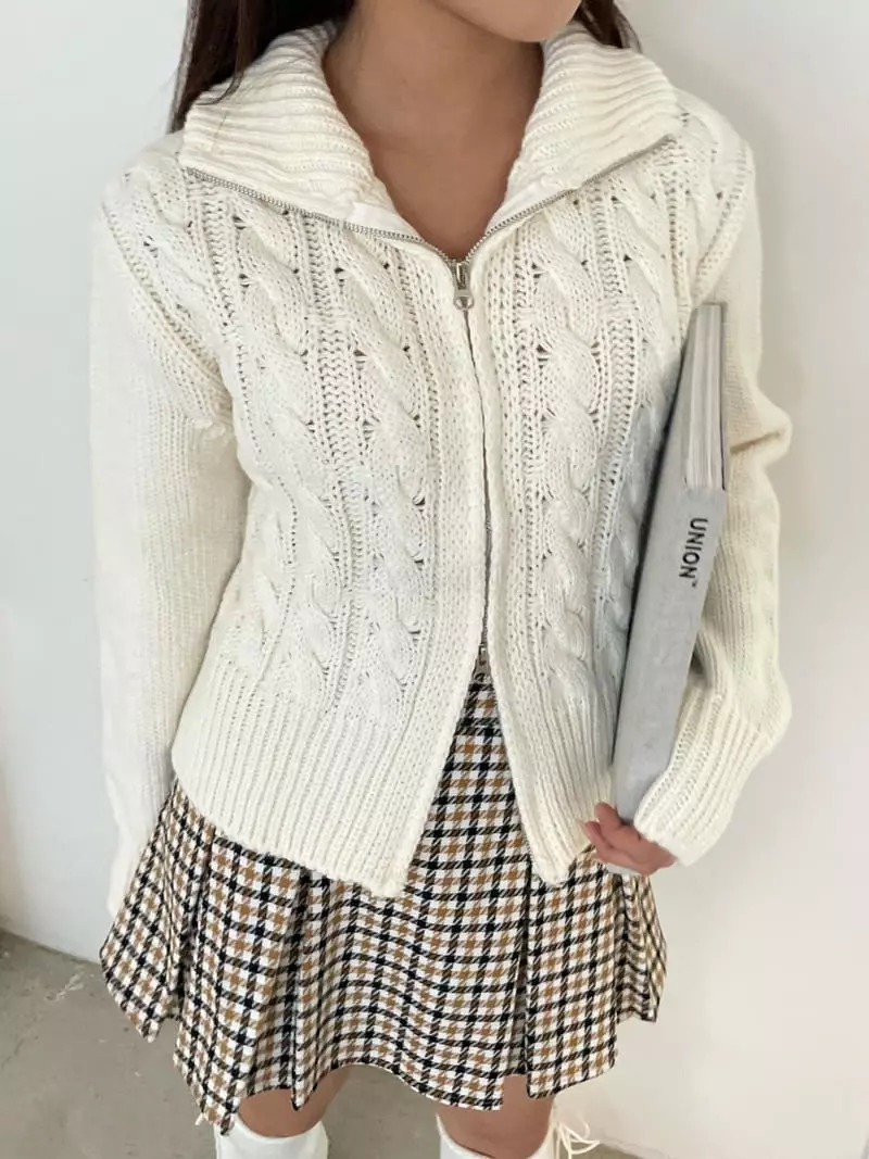 Rooof - Korean Women Fashion - #momslook - Cable Knit Zip-up - 7