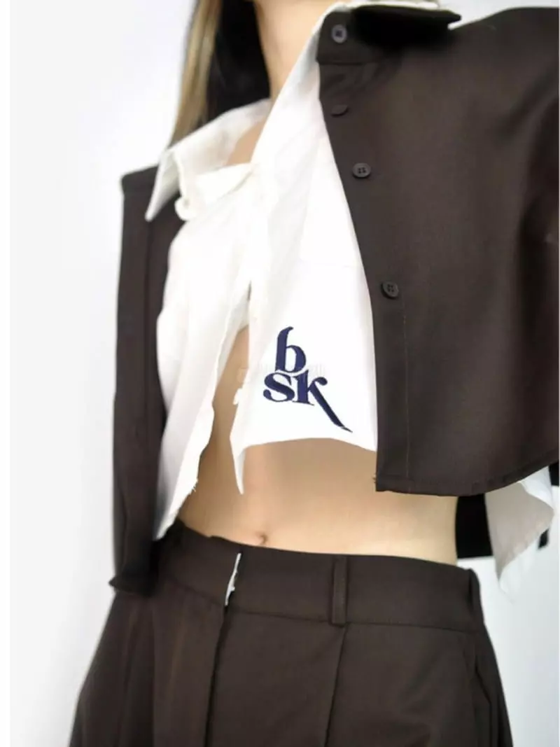 Rooof - Korean Women Fashion - #momslook - Initial Crop Shirt - 7