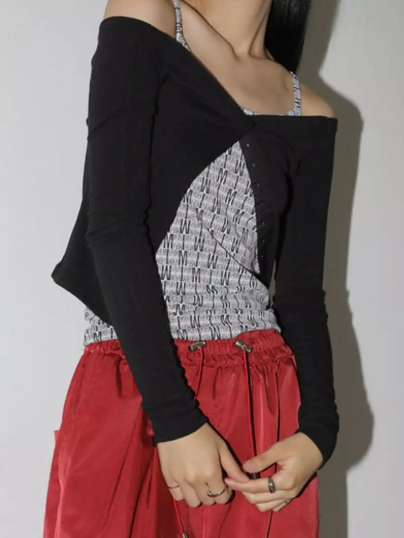 Rooof - Korean Women Fashion - #momslook - Off Cardigan - 12