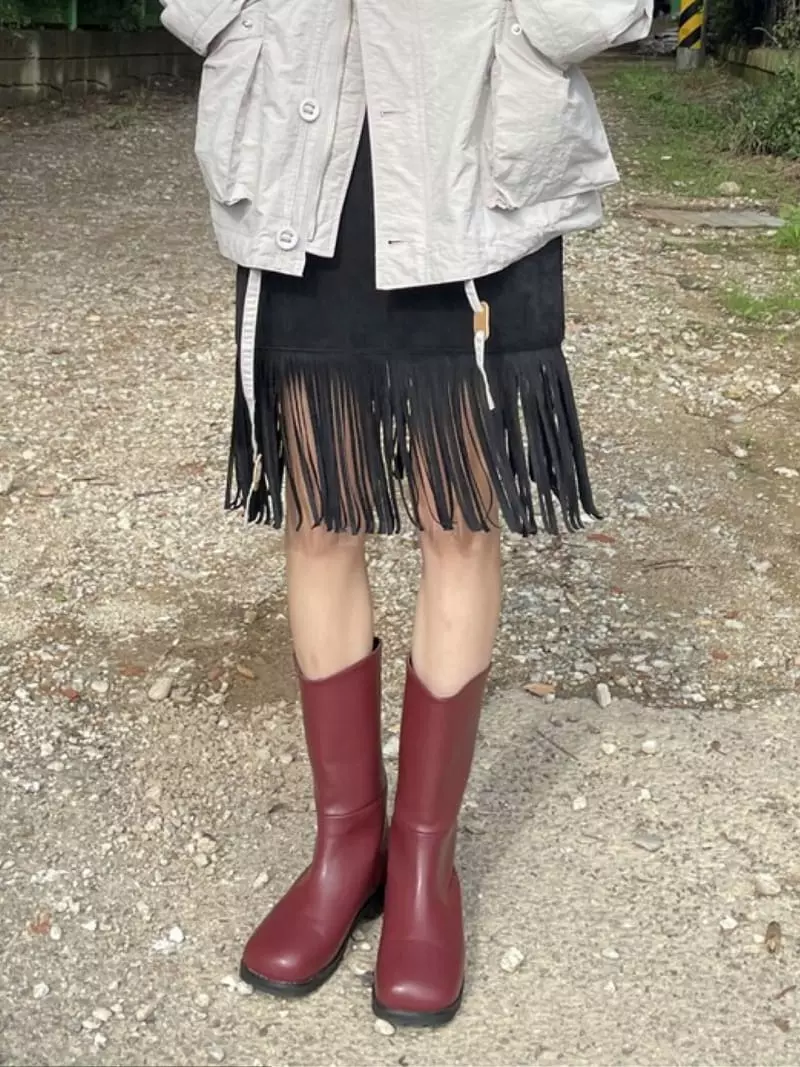 Rooof - Korean Women Fashion - #momslook - Suede Skirt - 11