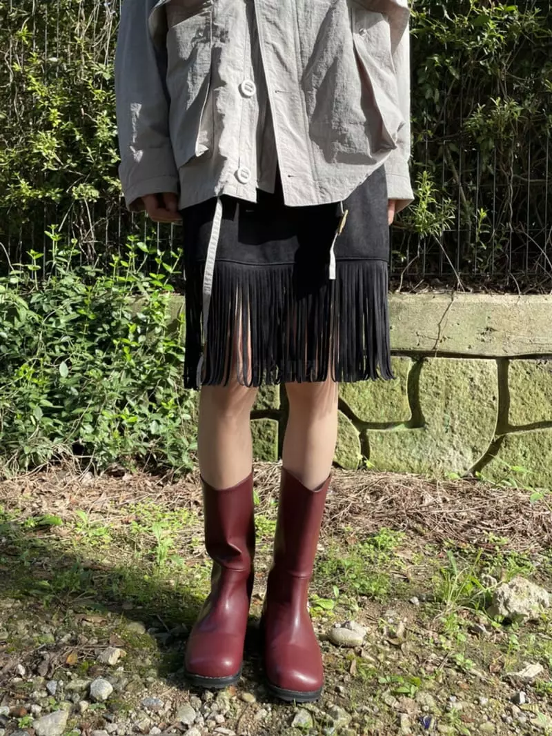 Rooof - Korean Women Fashion - #momslook - Suede Skirt - 12