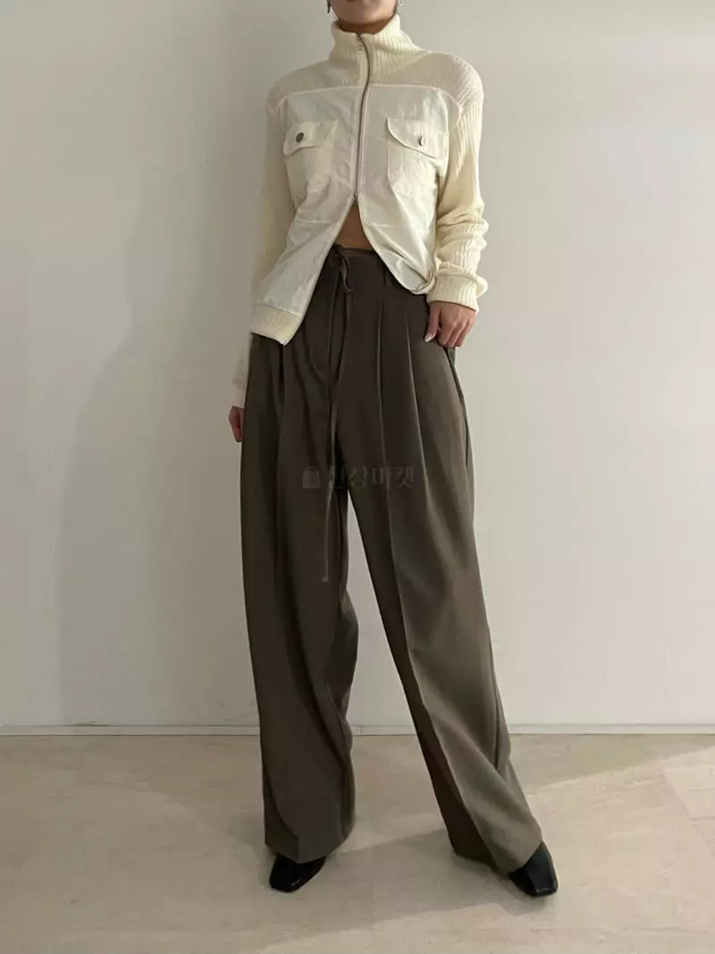 Rooof - Korean Women Fashion - #womensfashion - Solid Strap Pants - 4