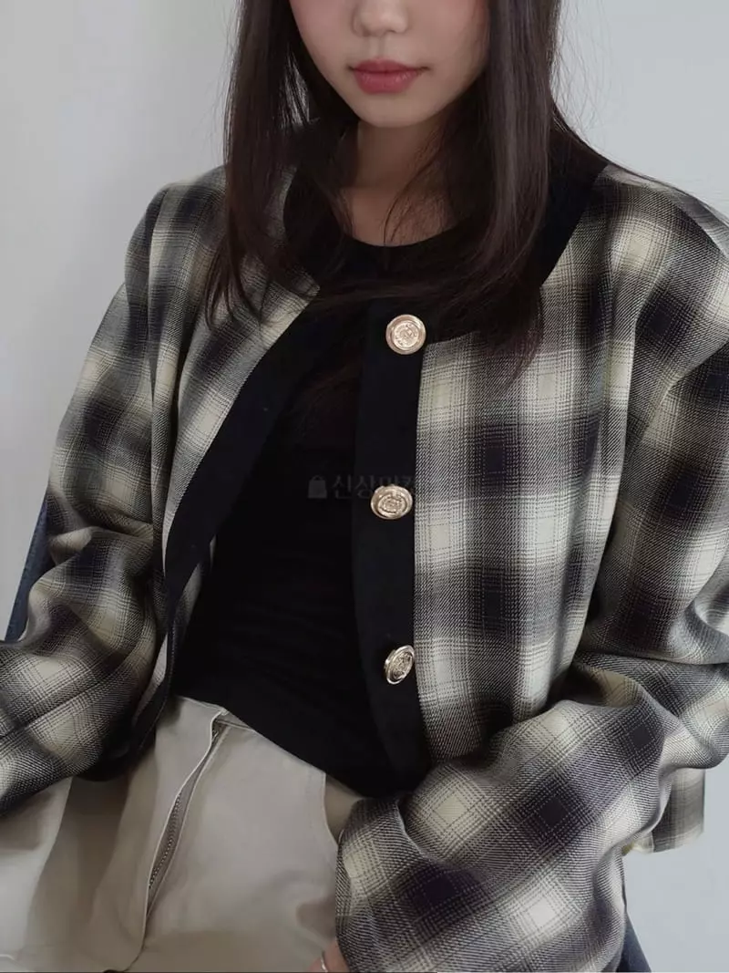 Rooof - Korean Women Fashion - #momslook - Vintage Check Jacket - 3