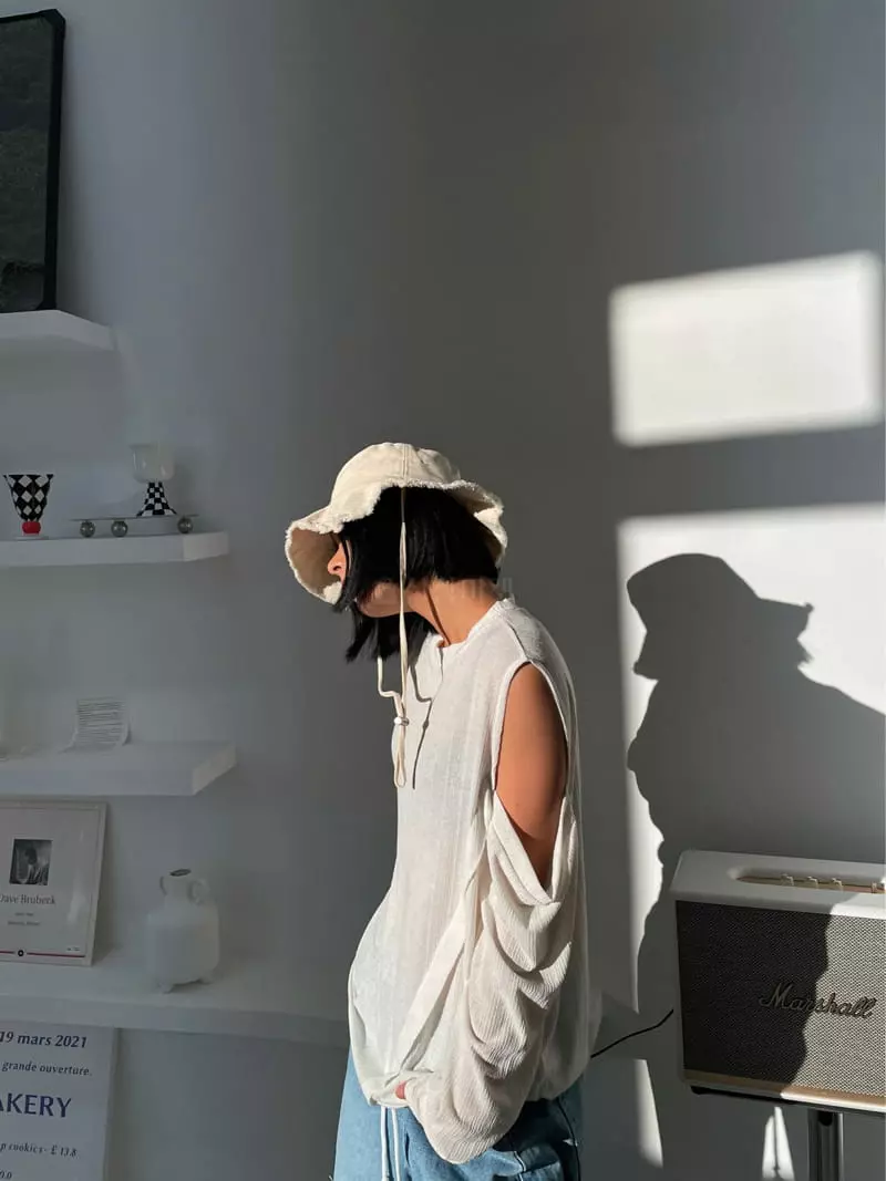 Rooof - Korean Women Fashion - #womensfashion - Shoulder Slit Tee - 3