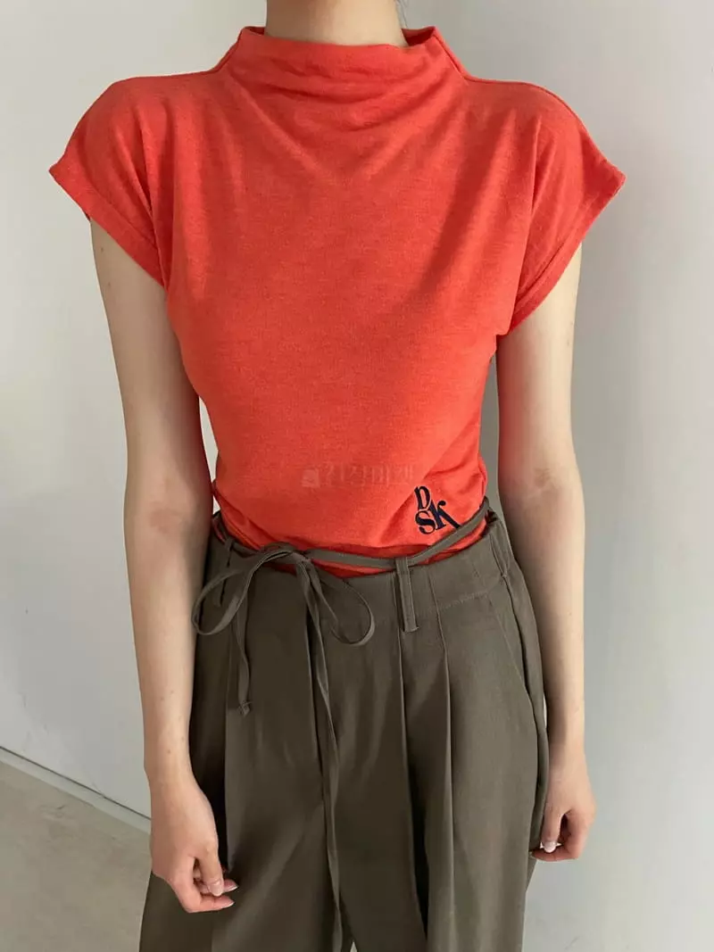 Rooof - Korean Women Fashion - #womensfashion - Alpabet Turtleneck Tee - 6