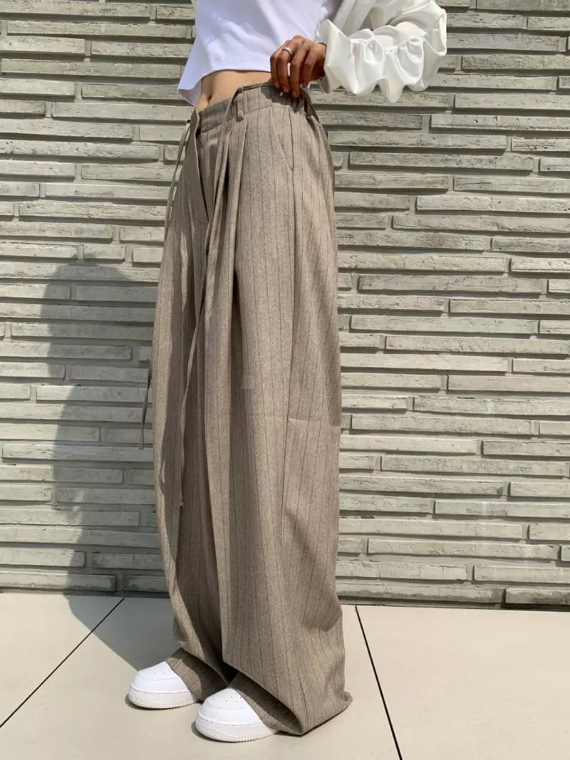 Rooof - Korean Women Fashion - #womensfashion - Strap Pants - 2