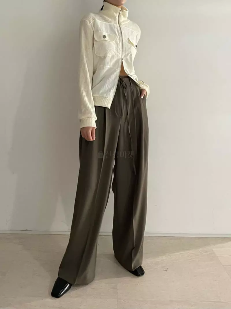 Rooof - Korean Women Fashion - #womensfashion - Solid Strap Pants - 5