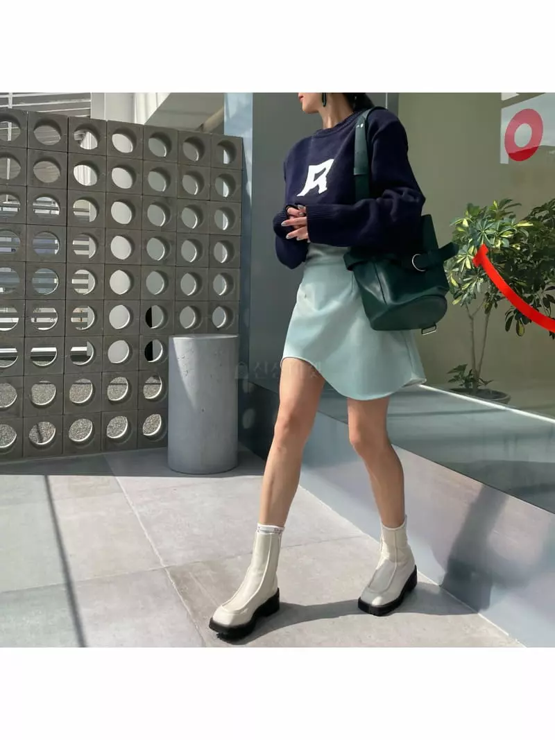 Ryon - Korean Women Fashion - #momslook - Wave Skirt - 12