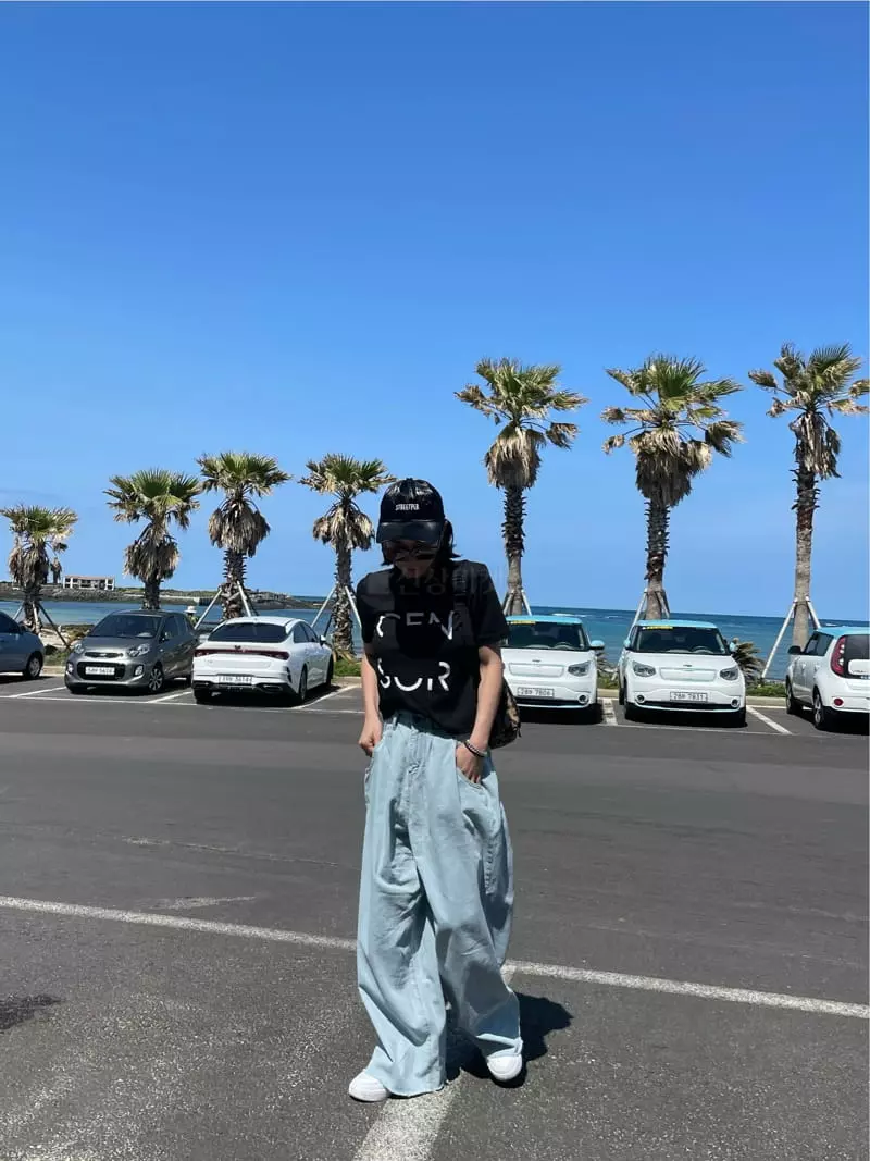 Ryon - Korean Women Fashion - #momslook - Wide Jeans - 11