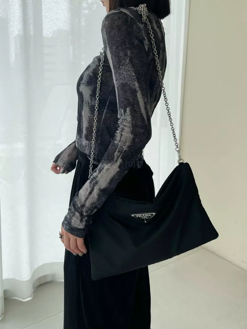 Ryon - Korean Women Fashion - #momslook - Mable Tee - 9