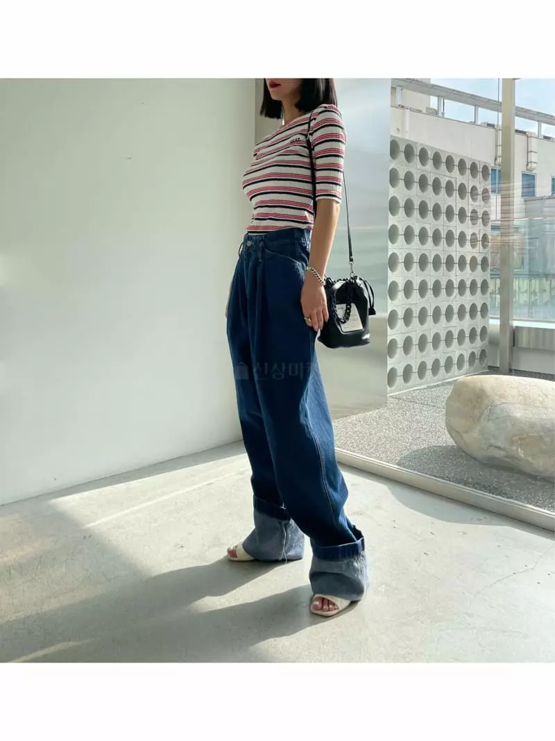 Ryon - Korean Women Fashion - #momslook - Roll Up Jeans - 11