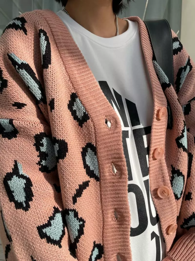 Ryon - Korean Women Fashion - #momslook - Leo V Cardigan - 5