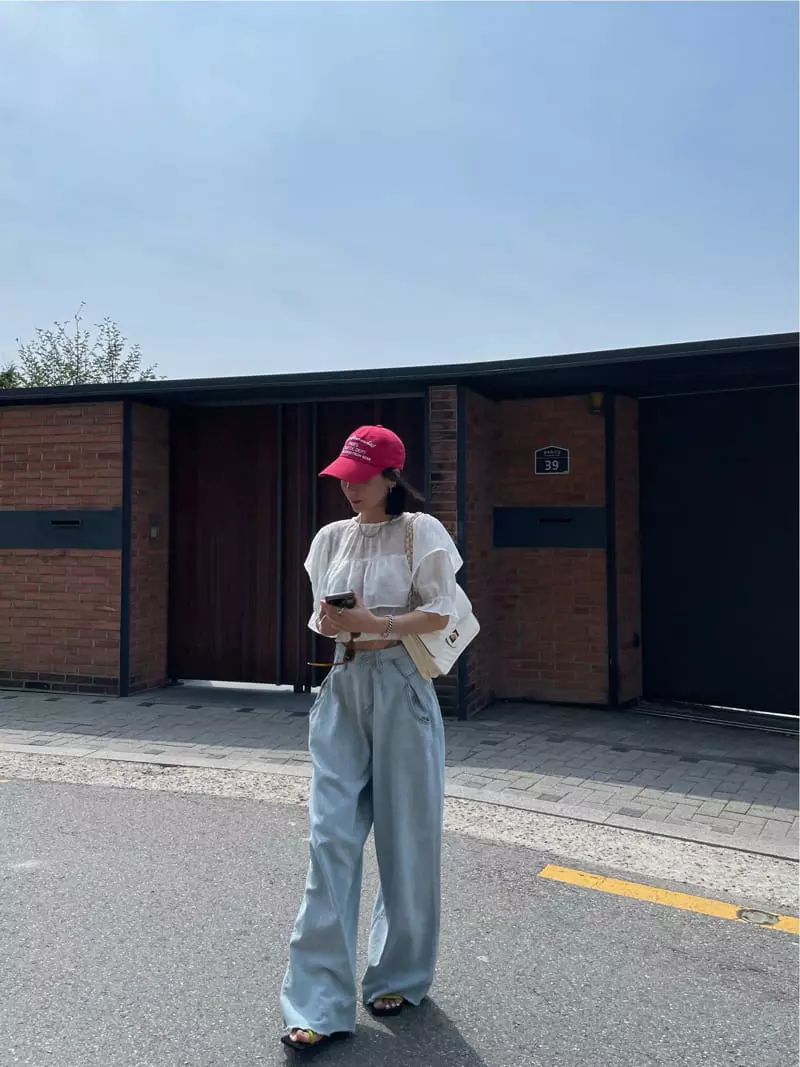 Ryon - Korean Women Fashion - #romanticstyle - Wide Jeans