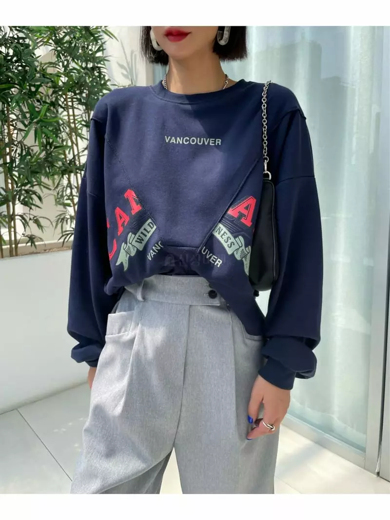 Ryon - Korean Women Fashion - #vintageinspired - Slit Sweatshirt
