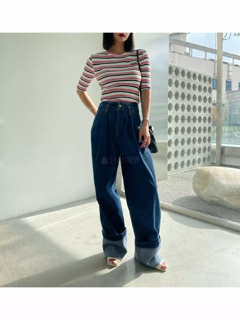 Ryon - Korean Women Fashion - #womensfashion - Roll Up Jeans - 12