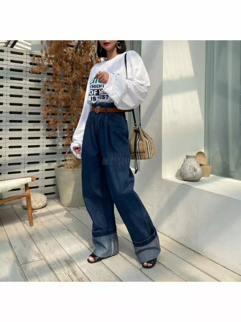 Ryon - Korean Women Fashion - #womensfashion - Roll Up Jeans - 6