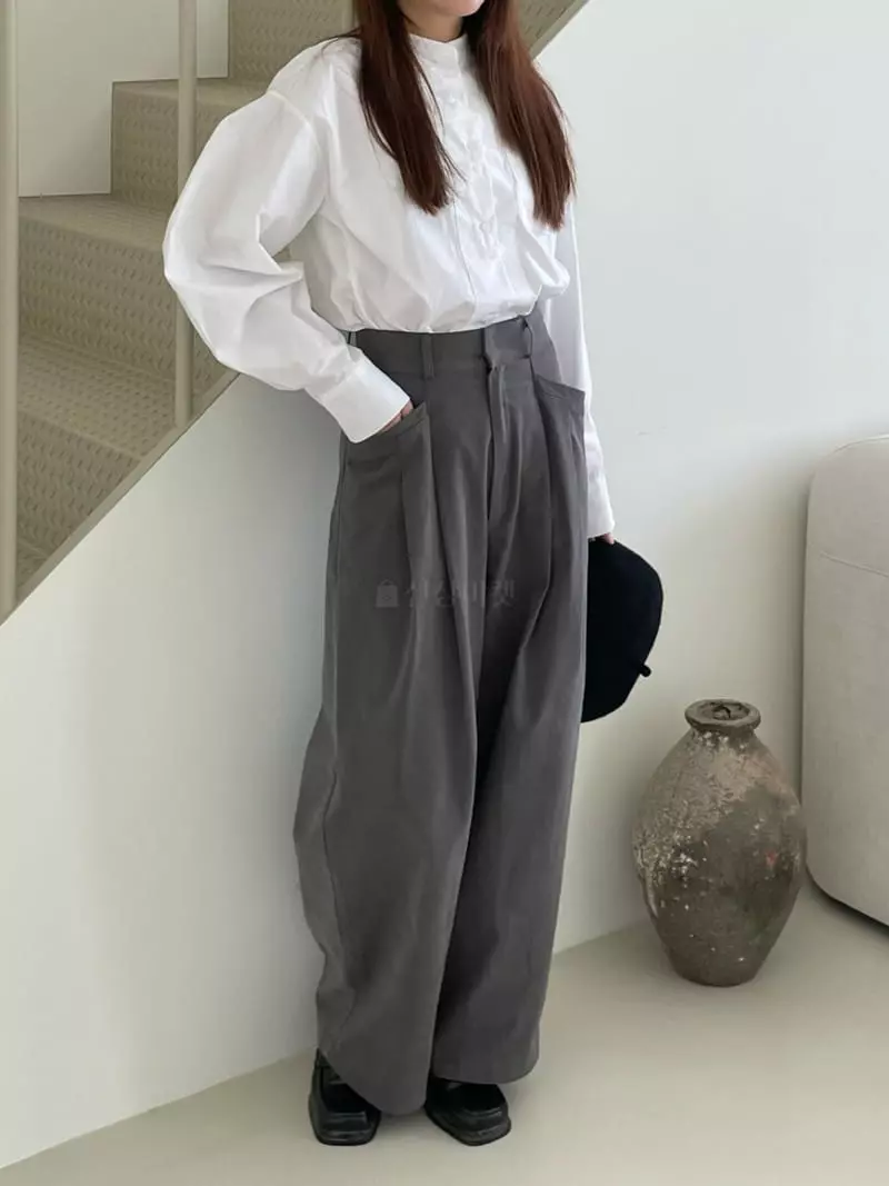 Sandalwood - Korean Women Fashion - #momslook - Clif Blouse - 4