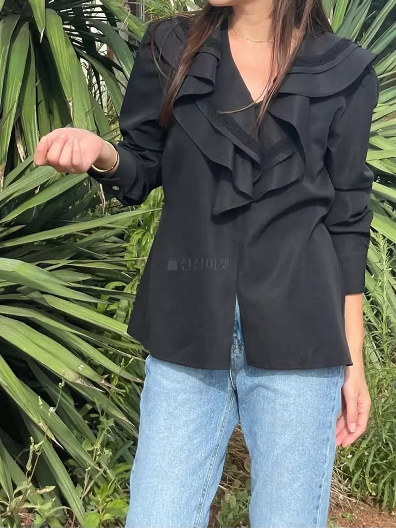Sandalwood - Korean Women Fashion - #restrostyle - Lilly Blouse - 2