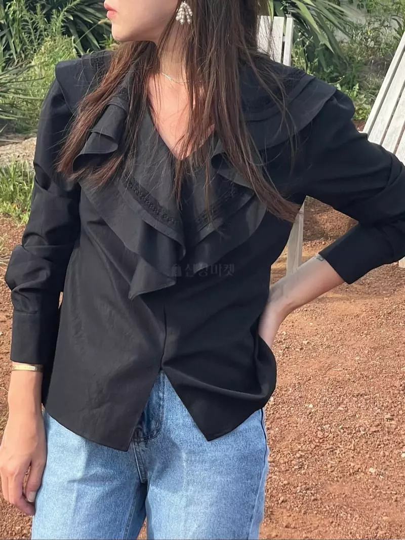 Sandalwood - Korean Women Fashion - #thatsdarling - Lilly Blouse - 5
