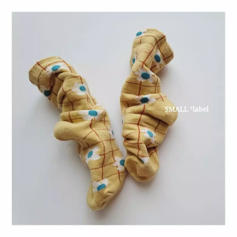 Small Label - Korean Children Fashion - #magicofchildhood - Flower Nori Socks Set
