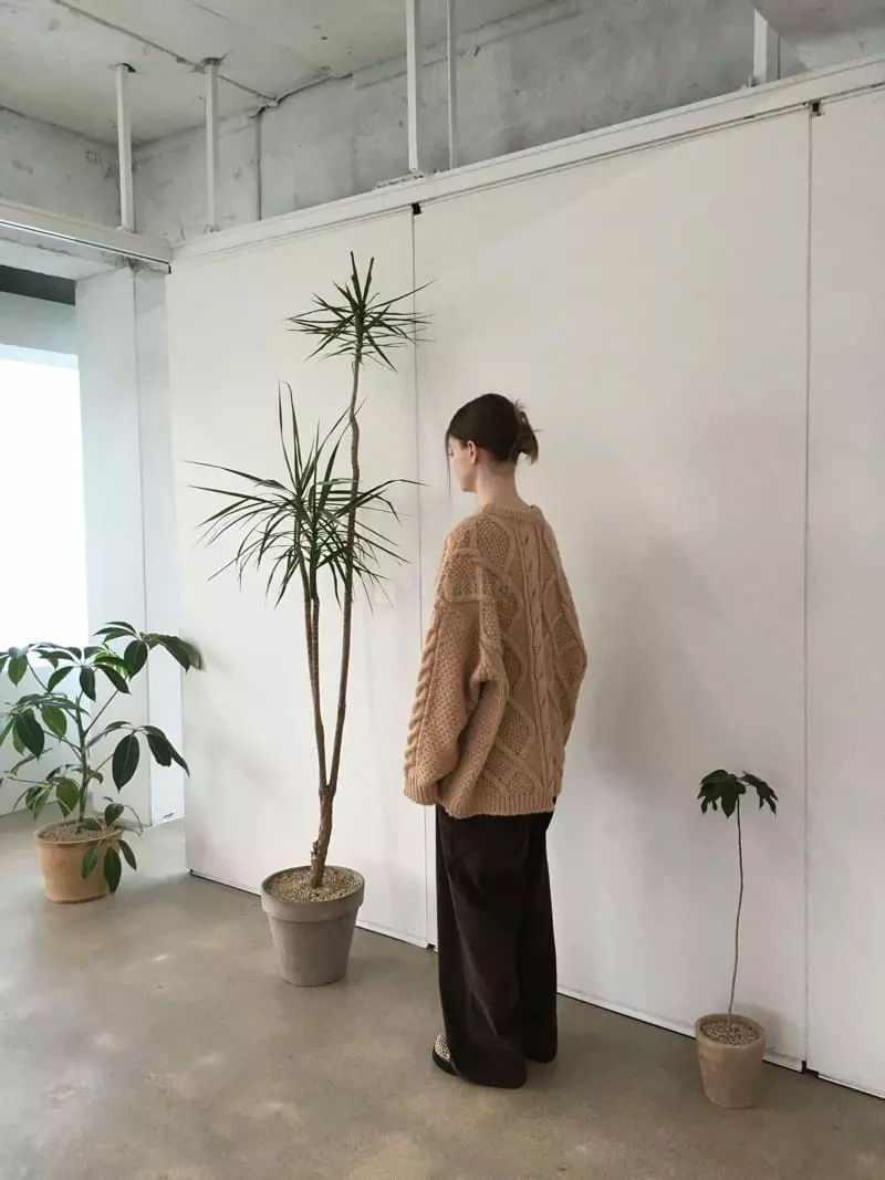 Soapyroom - Korean Women Fashion - #momslook - Melon Corduroy Pants - 10