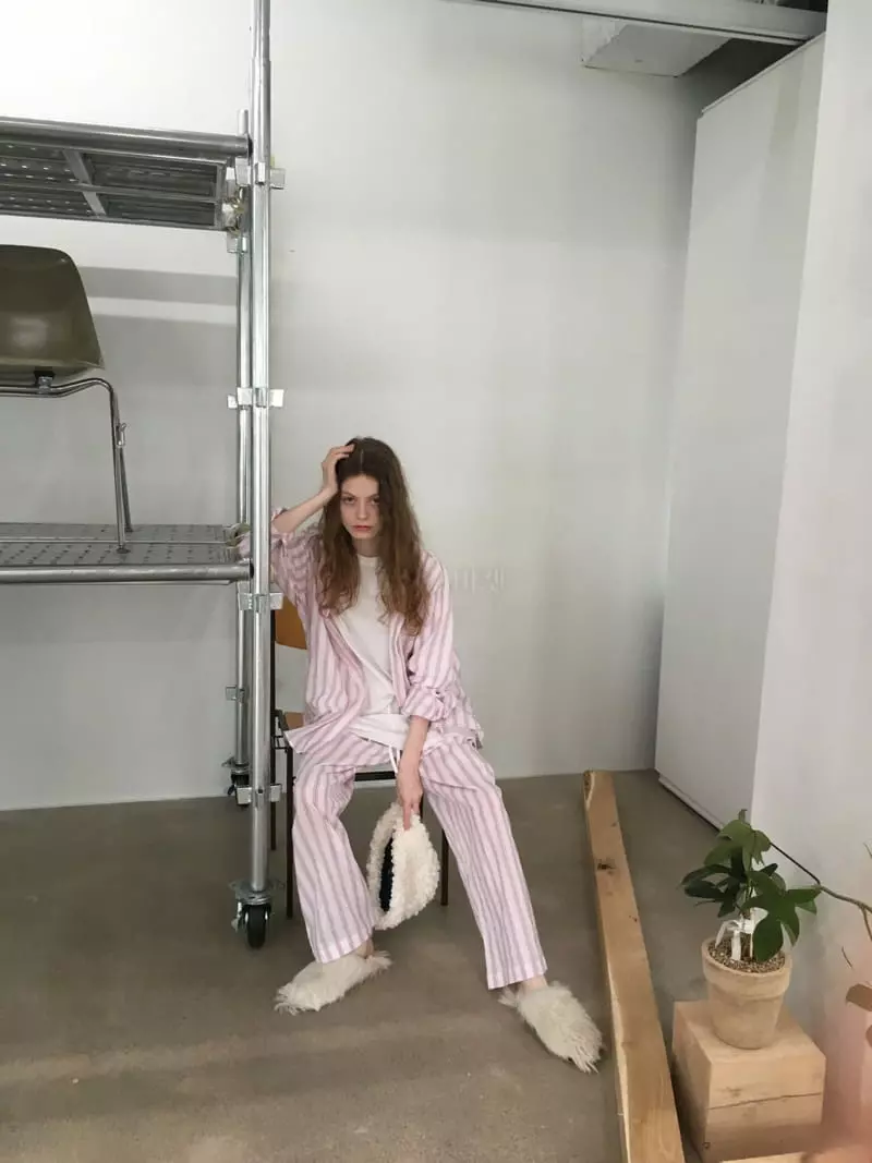 Soapyroom - Korean Women Fashion - #momslook - Rinkle Stripes Pants - 3
