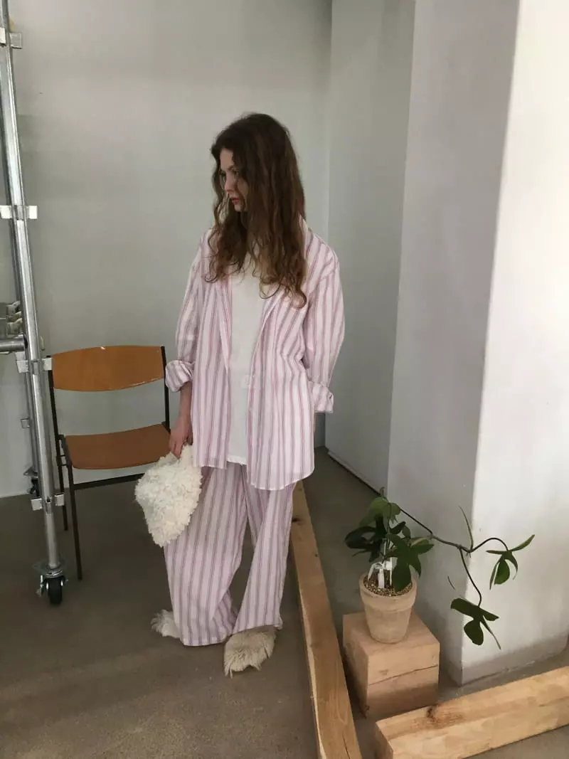 Soapyroom - Korean Women Fashion - #thatsdarling - Rinkle Stripes Pants