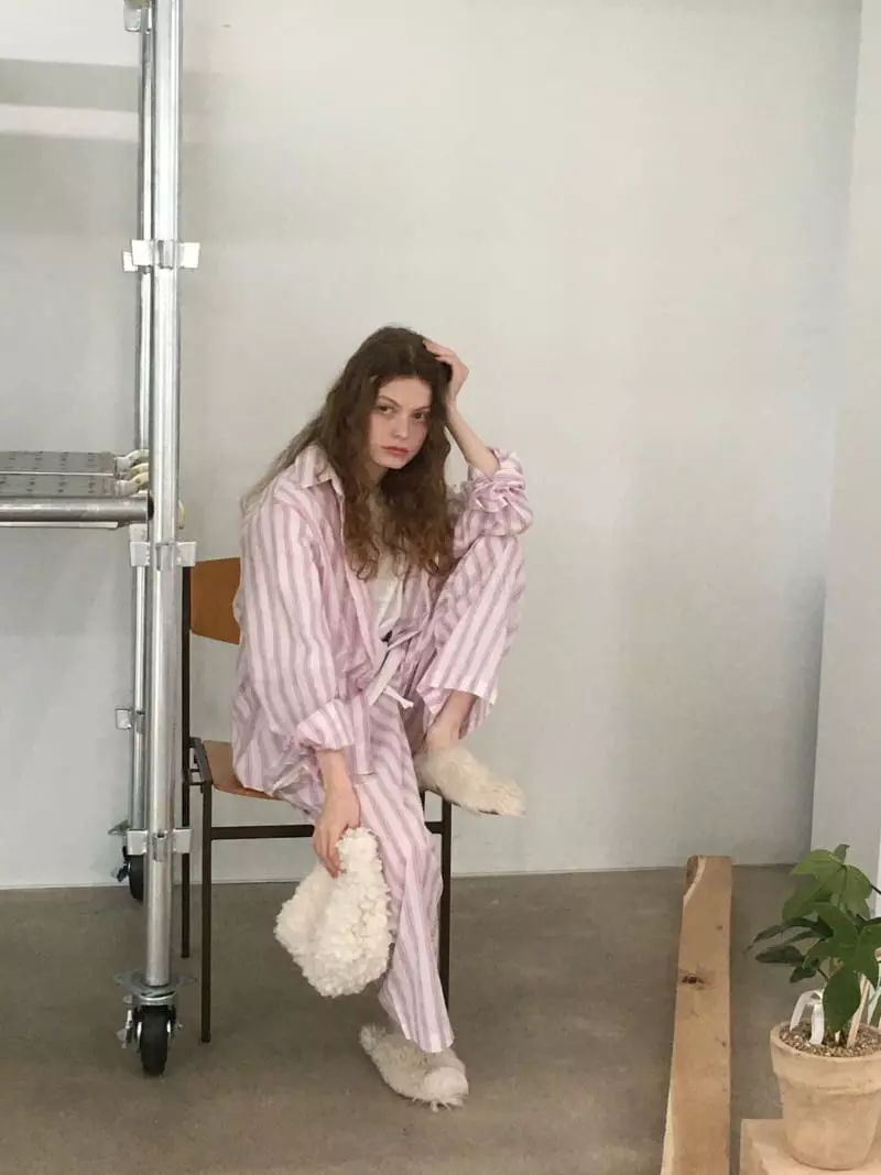 Soapyroom - Korean Women Fashion - #momslook - Rinkle Stripes Pants - 4