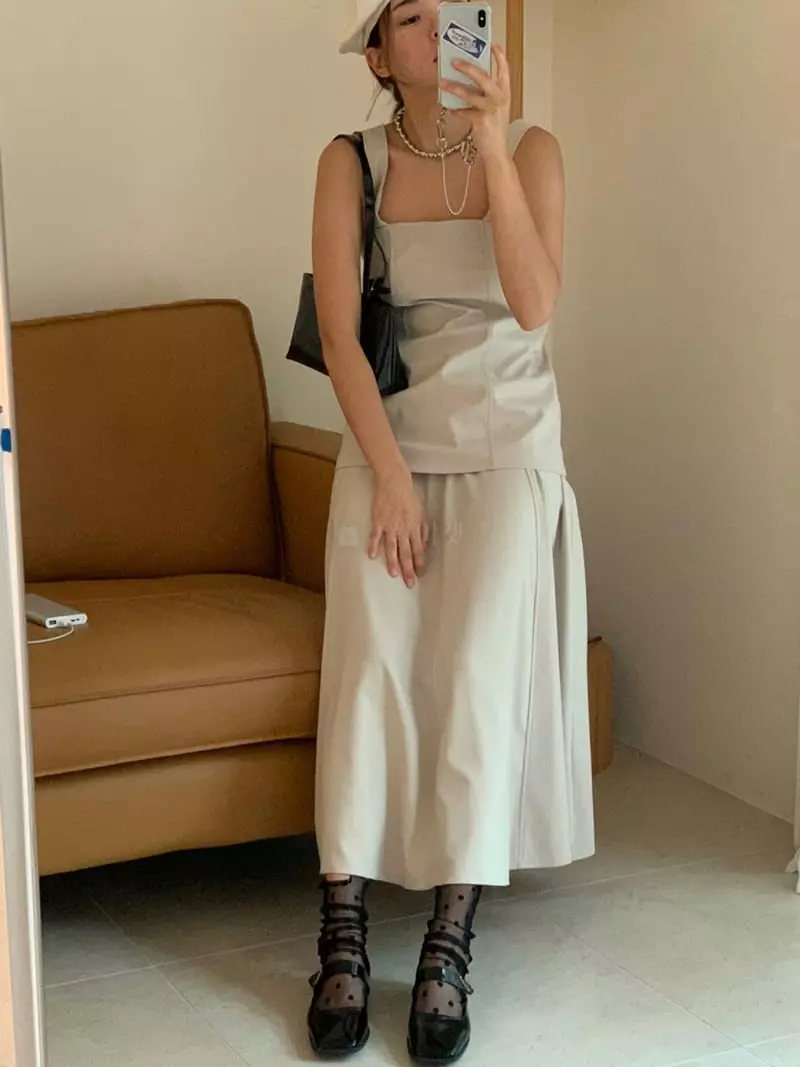 Sof - Korean Women Fashion - #momslook - Pick Top - 12