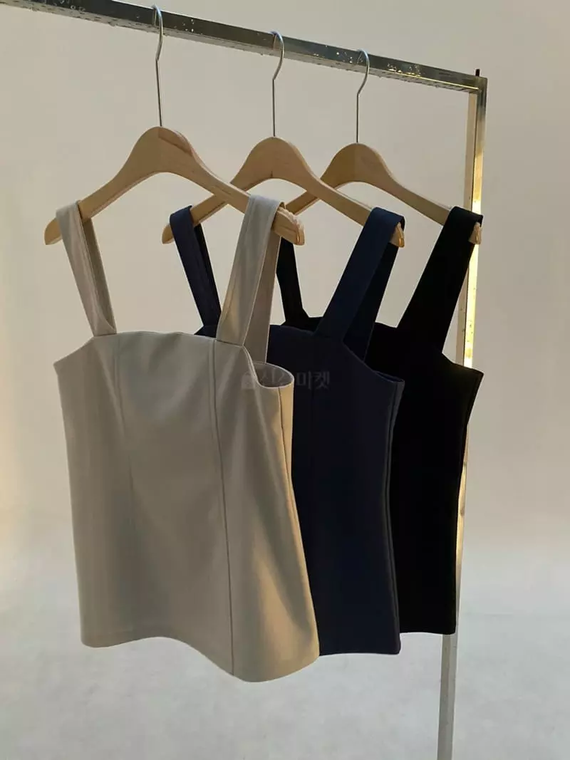 Sof - Korean Women Fashion - #momslook - Pick Top - 6