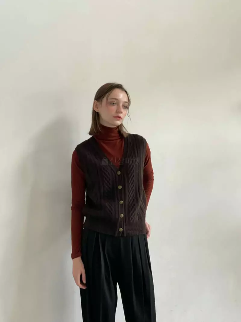 Sold Out - Korean Women Fashion - #momslook - Fox Racoon Vest - 9