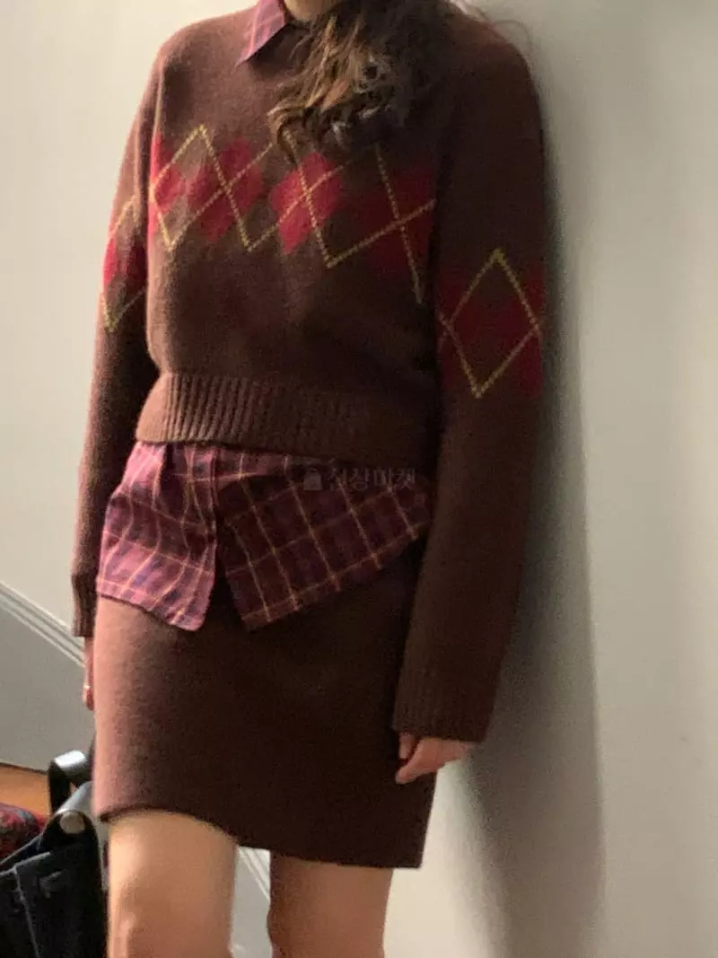 Sold Out - Korean Women Fashion - #momslook - Argyle Knit Tee