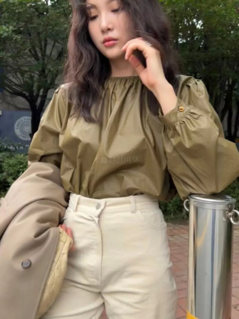 Sold Out - Korean Women Fashion - #momslook - Round Shirring Blouse - 4