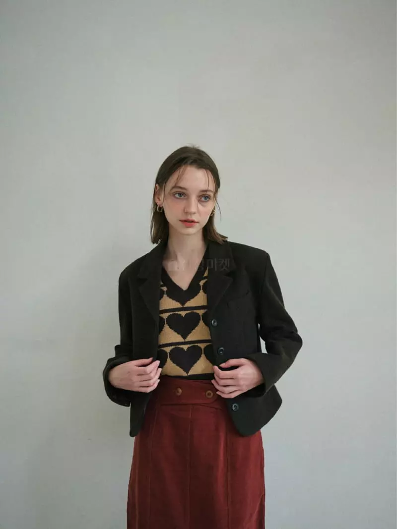 Sold Out - Korean Women Fashion - #momslook - Heart Vest - 11