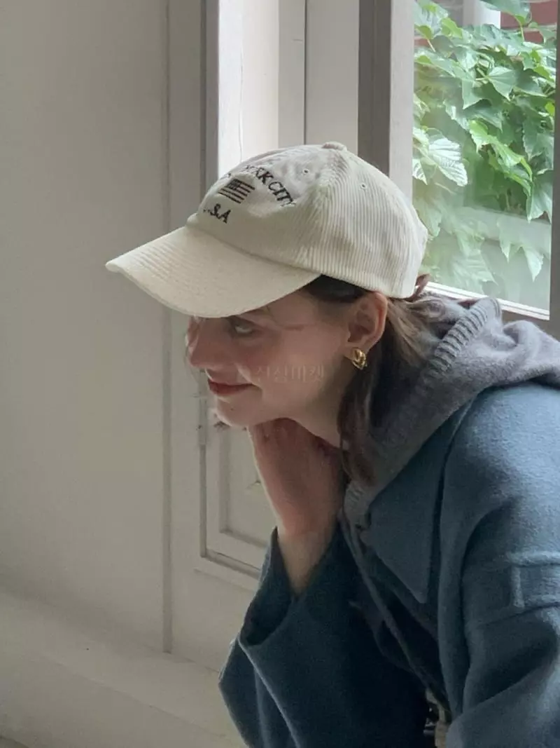 Sold Out - Korean Women Fashion - #vintageinspired - New York Hat