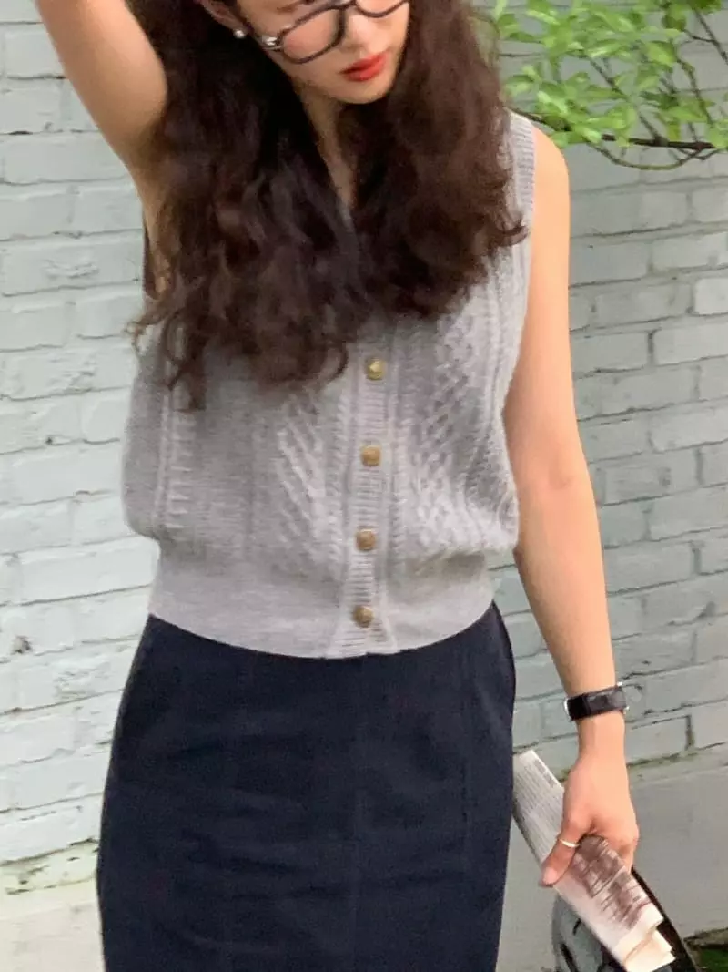 Sold Out - Korean Women Fashion - #momslook - Fox Racoon Vest - 4