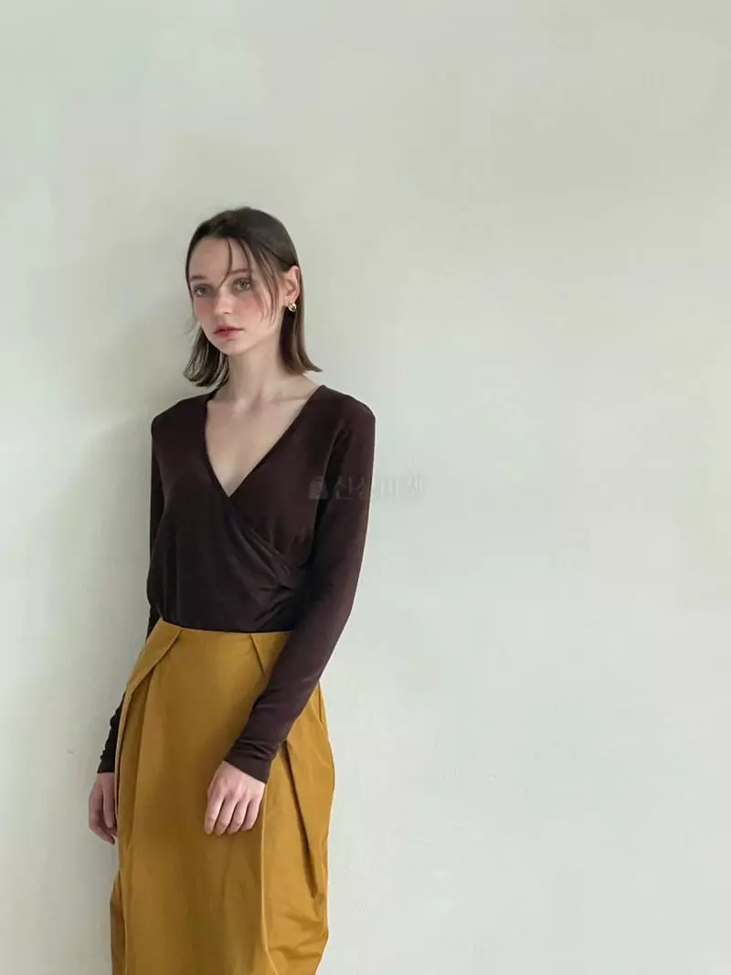 Sold Out - Korean Women Fashion - #womensfashion - Winny Wrap Tee - 2