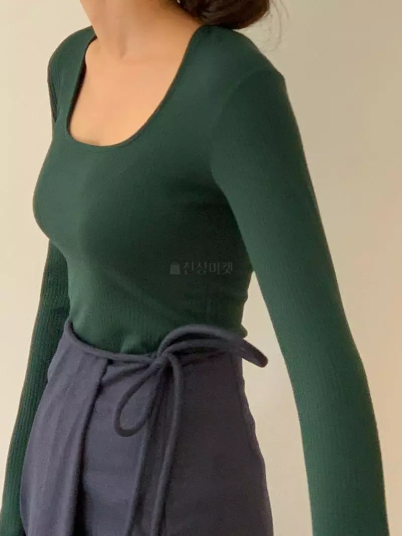 Sold Out - Korean Women Fashion - #womensfashion - Bunny Square Tee - 2